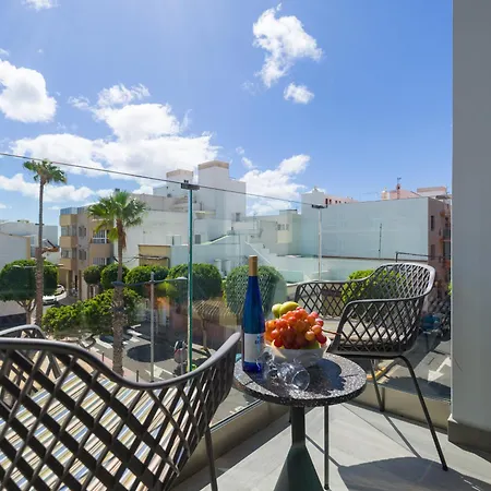 Victoria Building By Canariasgetaway *